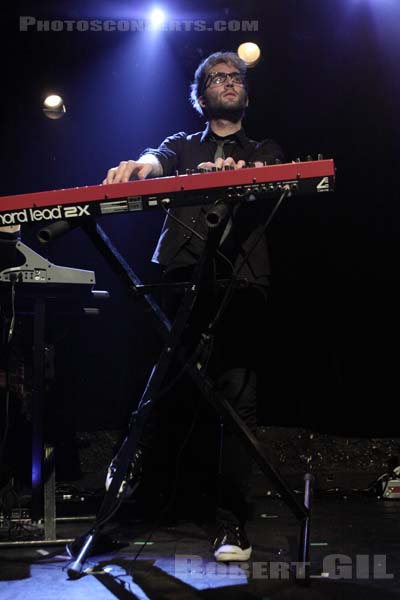 METRO STATION - 2009-02-04 - PARIS - La Maroquinerie - 